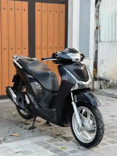 HONDA SH 125I 2017 Черный Оригинал Отличное состояние