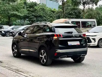 Peugeot 3008 1.6 Turbo 2018 Черный