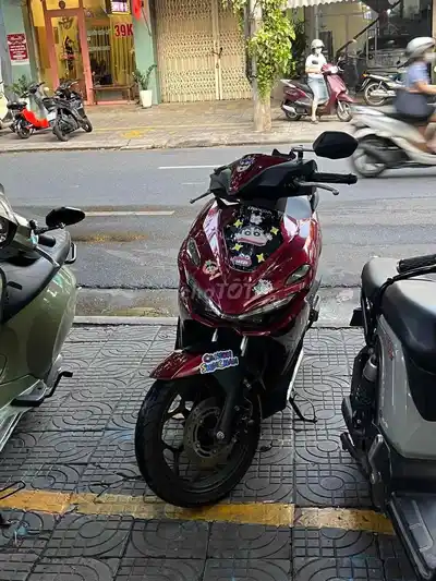 Honda Air Blade AB26 Красный 4000км