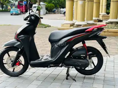 Honda Vision Black Sporty в отличном оригинальном состоянии