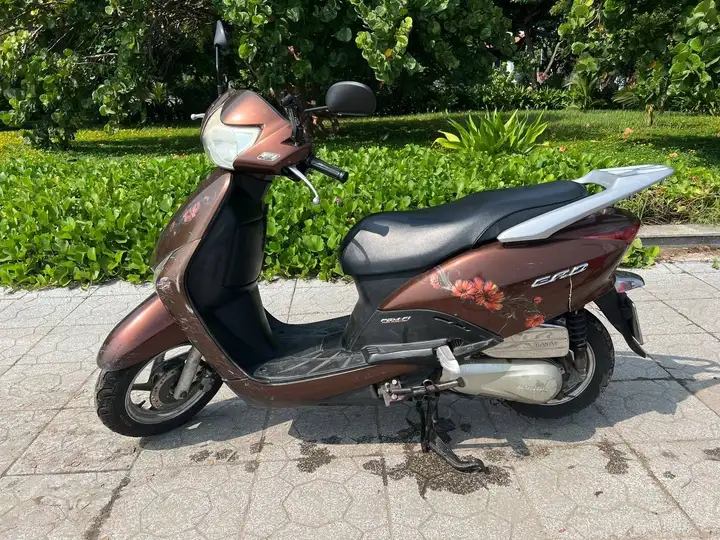 Honda Lead (инжектор PGM-FI) 2010, 110 cc, автомат