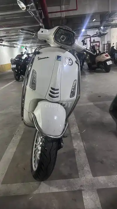 Скутер Vespa Sprint 125 ABS