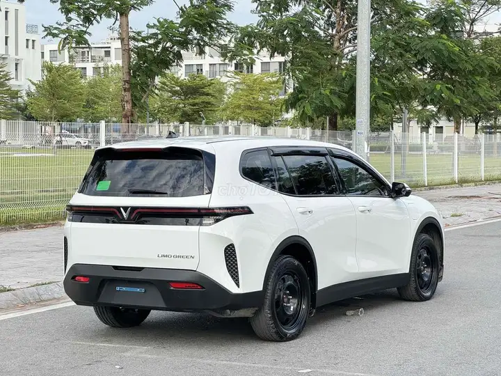 Limo Green 2026, состояние нового, пробег 18.000 км, отличное состояние