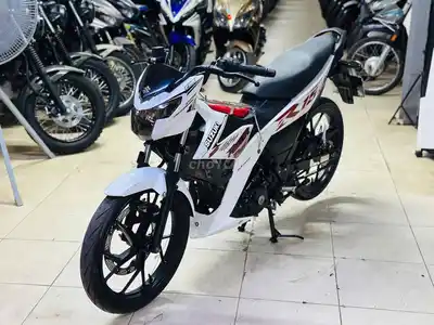 Мотоцикл Thịnh Phát - Suzuki Raider 150 белый почти новый 2024