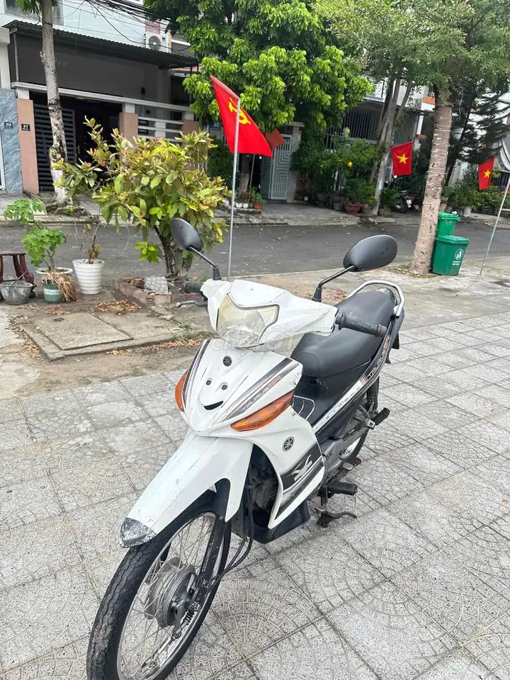 Yamaha Taurus, белый