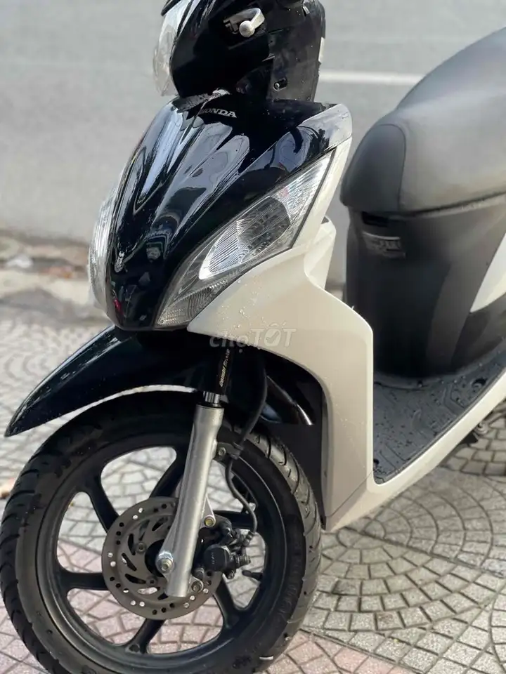 Honda Vision черно-белый