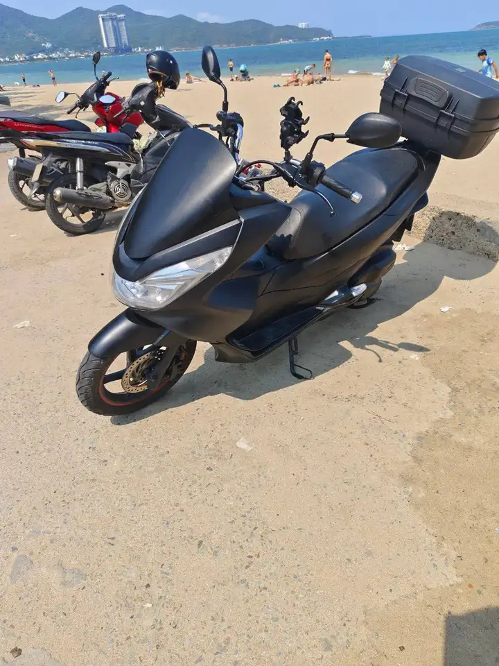 Продам Honda PCX 2 поколения
