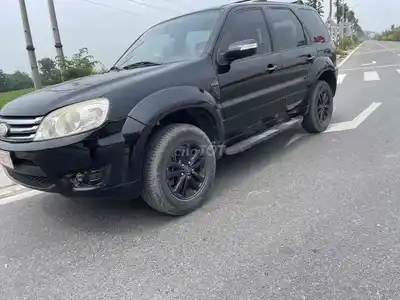 Ford Escape SLX 2.3 2009 Черный 120 тыс. км