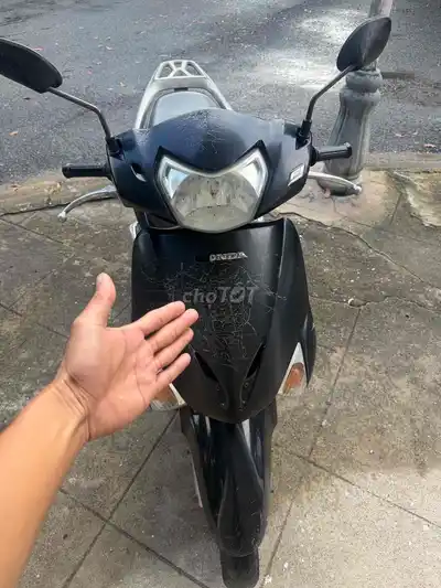 Honda Lead черный, тихий и качественный двигатель