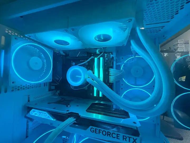 Игровой ПК Ryzen 5 7600 + RTX 4070 SUPER