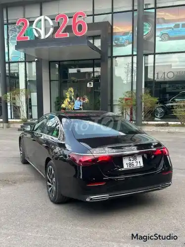 Mercedes Benz E class E200 Exclusive 2025