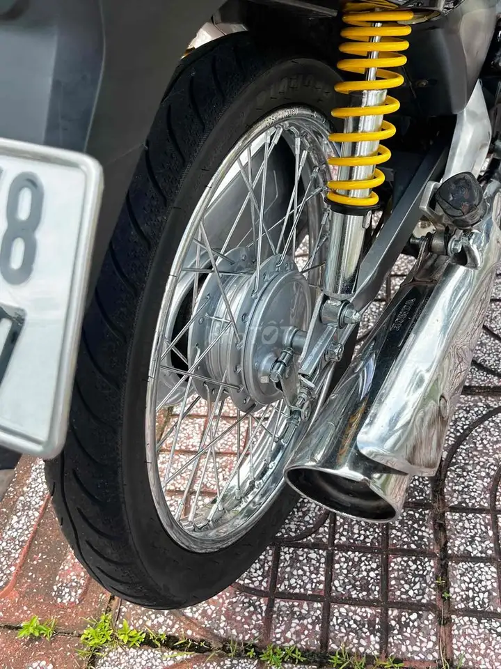 Honda Wave S100 Серебристый, полуавтомат
