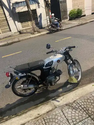 Honda 68 / CL50 серебристый классический мотоцикл