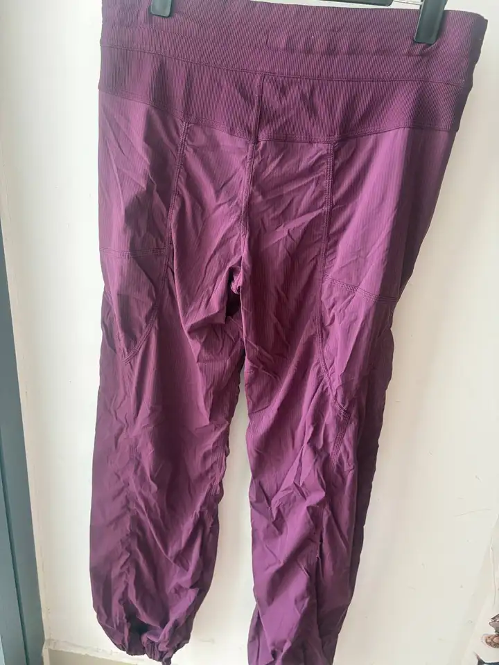 Баклажановые штаны Lululemon