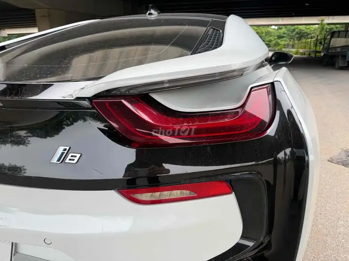 BMW i8 1.5 Hybrid 2014 белый, собственник