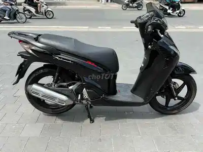 Основной владелец Honda SH150, черный BSTP
