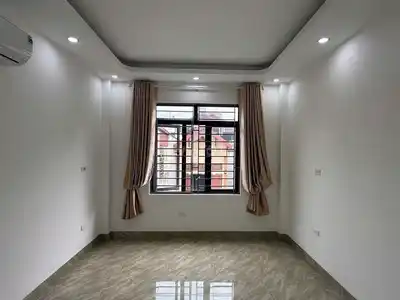 Дом 35 кв.м, 5 этажей, переулок 2 Quang Trung, Ha Dong