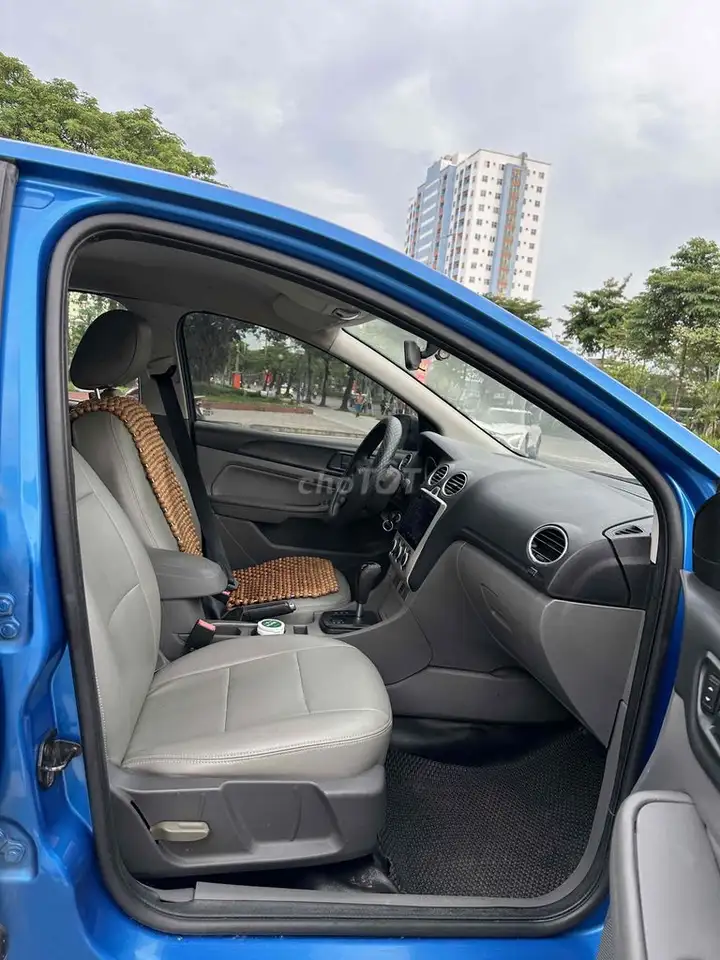 Ford Focus 2009 1.8 Синий