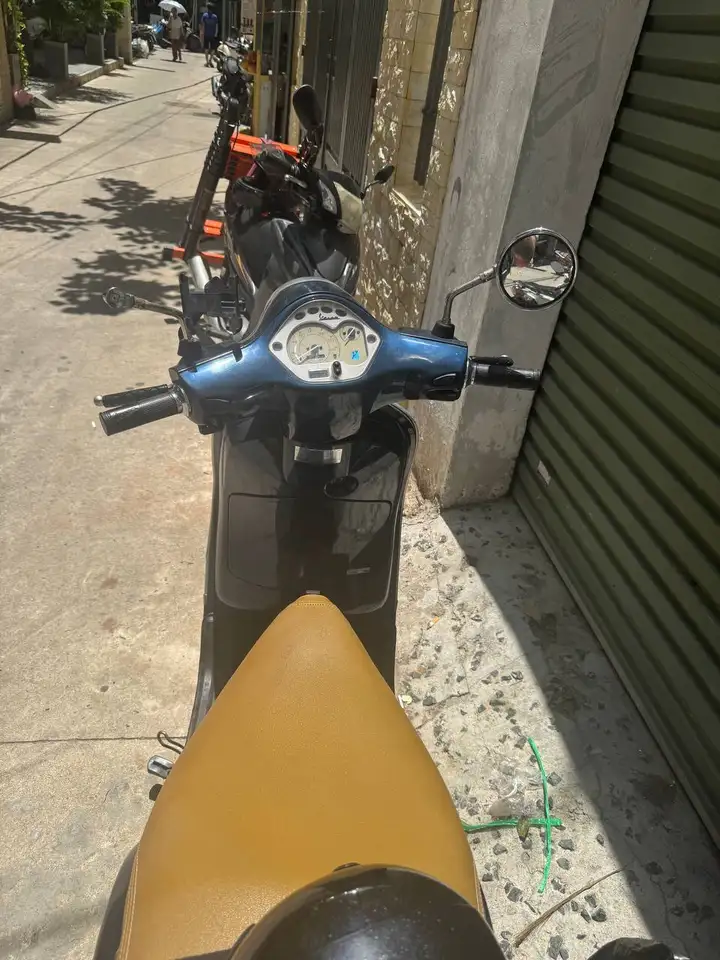 Vespa Piaggio 125cc (2012)