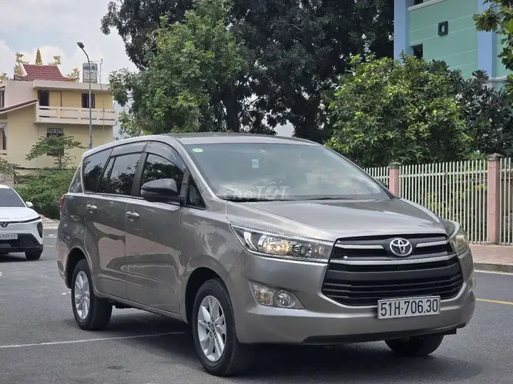 Toyota Innova 2.0G SX 2019 AT 108000 км Гарантия 1 год