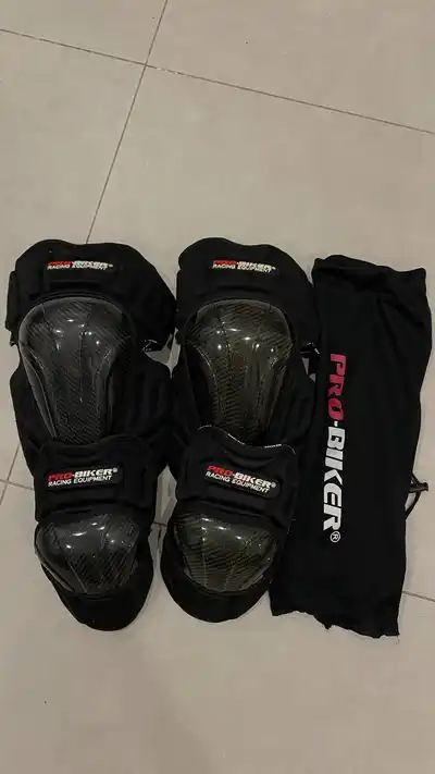 Защитный комплект Pro-Biker наколенники + налокотники + фирменный мешочек-чехол