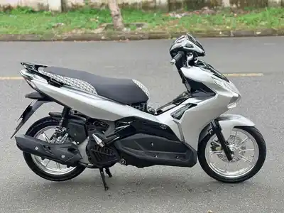 HONDA AIR BLADE 2021 СЕРЕБРИСТЫЙ, ХРОМИРОВАННЫЕ ДИСКИ