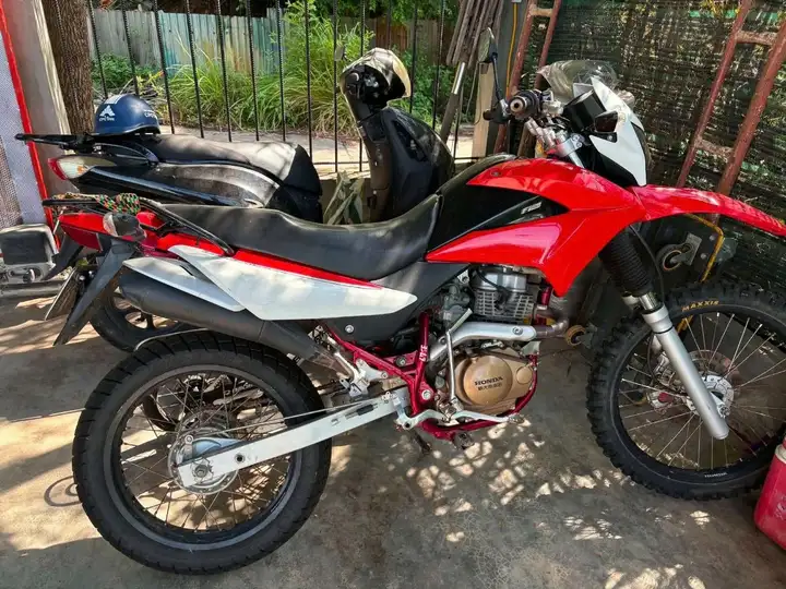 HONDA XR 150l