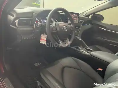 Toyota Camry 2.5Q 2022