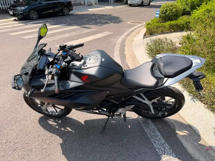 Honda CBR 150