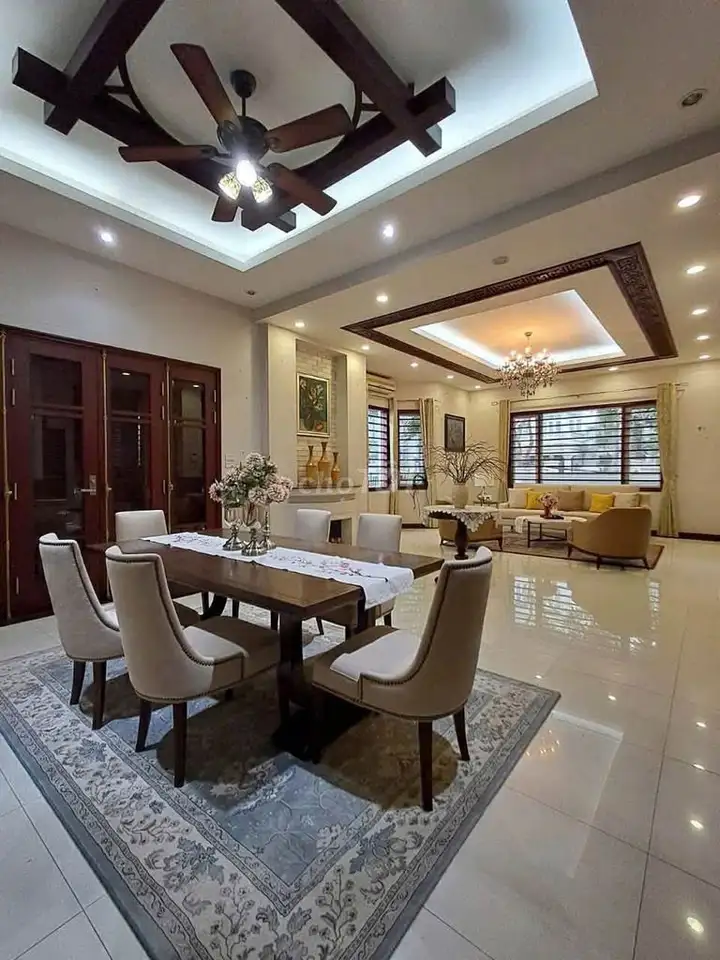 Вилла Vườn Đào, Lotte Tây Hồ, 200 м², ул. Лак Лонг Куан