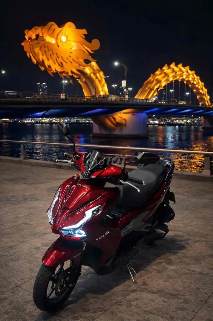 Honda Air Blade 125 2025 Бордовый Пробег 13 тыс. км