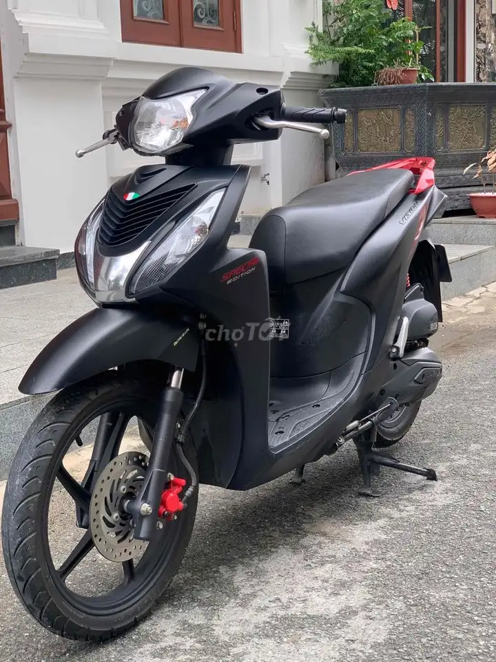Honda Vision 2021 чёрный 25.000 км