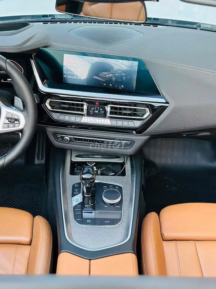BMW Z4 sDrive30i G29 2020 белый автомат