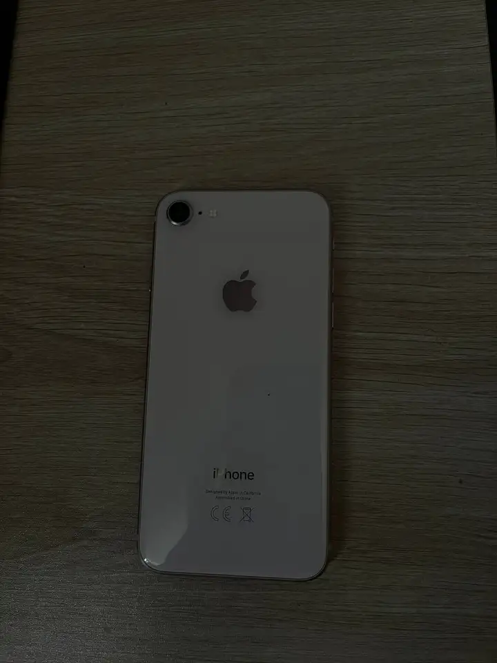 iPhone 8