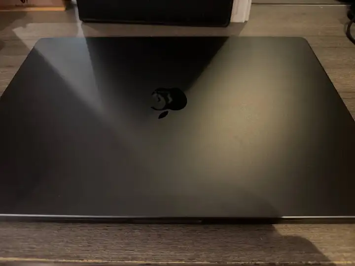 MacBook Pro 16" M4 Pro