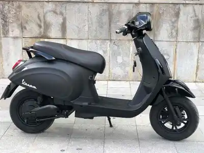 Электроскутер Vespa, красивый и мощный