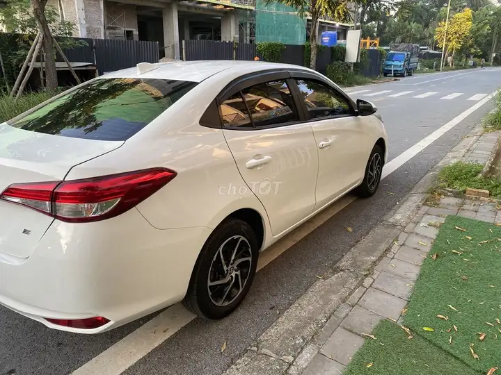 Toyota Vios 1.5E CVT автомат, 2022 г.в., от собственника