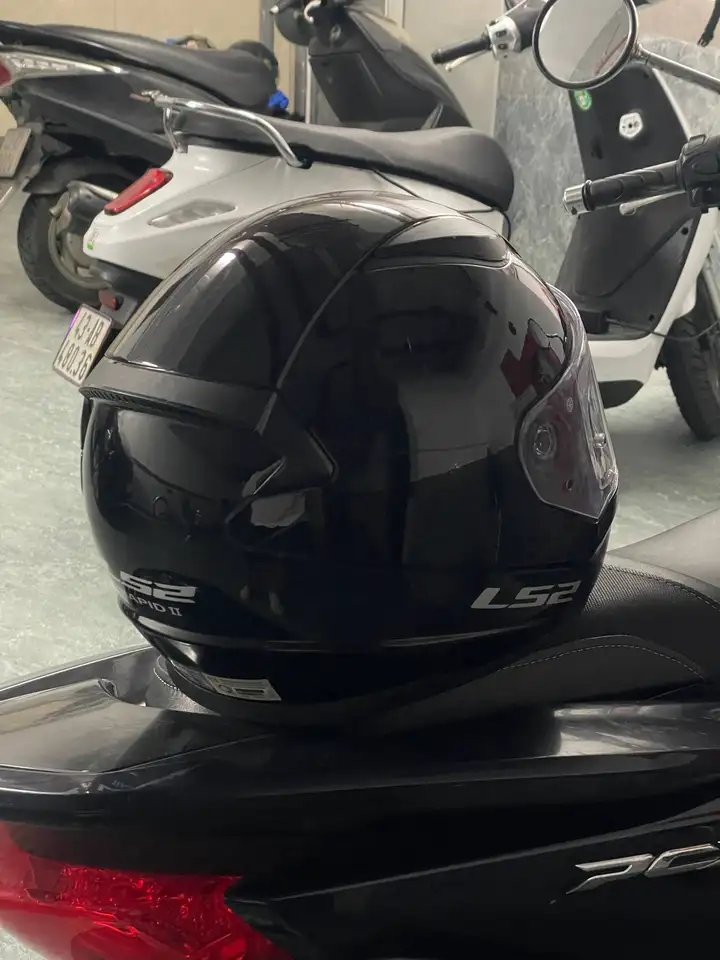Шлем LS2