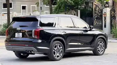 Hyundai Palisade Prestige 2.2D на 6 мест, 2023 года выпуска