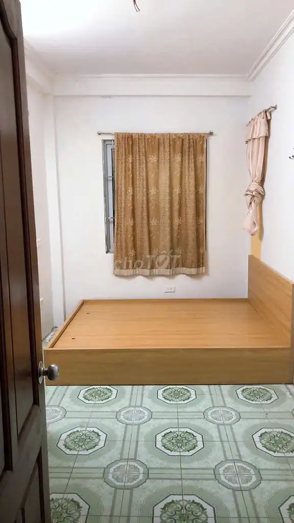 Сдам дом 30м2, 4 этажа, 4 спальни, Дыонг Куанг Хам, Кау Гы