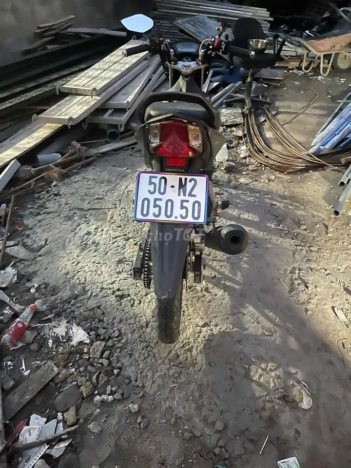 Honda Sonic 150 серый