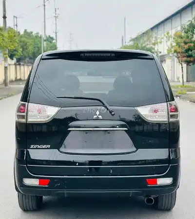 Mitsubishi Zinger 2009 МКПП Черный