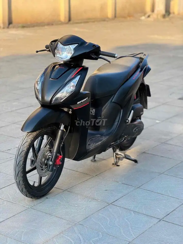 Honda Vision черный матовый спортивный, рег. 2025