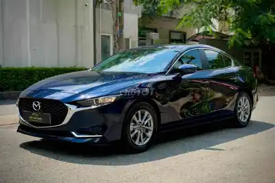 Mazda 3 Luxury 2026. Состояние нового, пробег 3 тыс. км