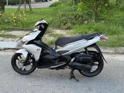 Honda Air Blade 2018 Серебристый