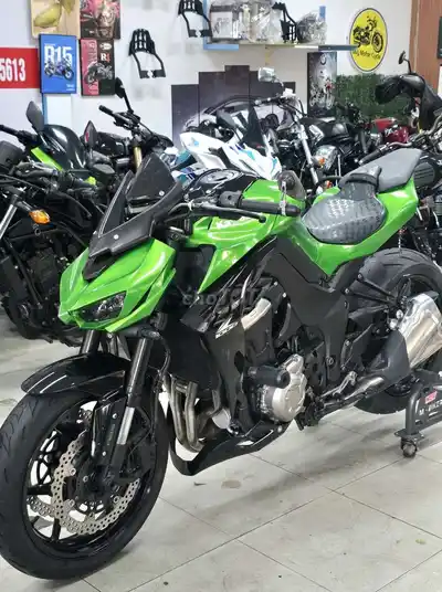 Kawasaki Z1000 2015 Зеленый