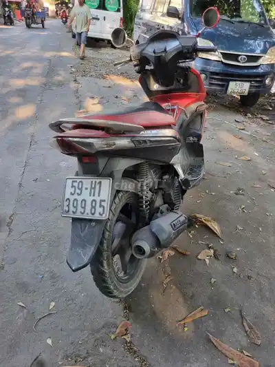 Honda Air Blade Красно-черный