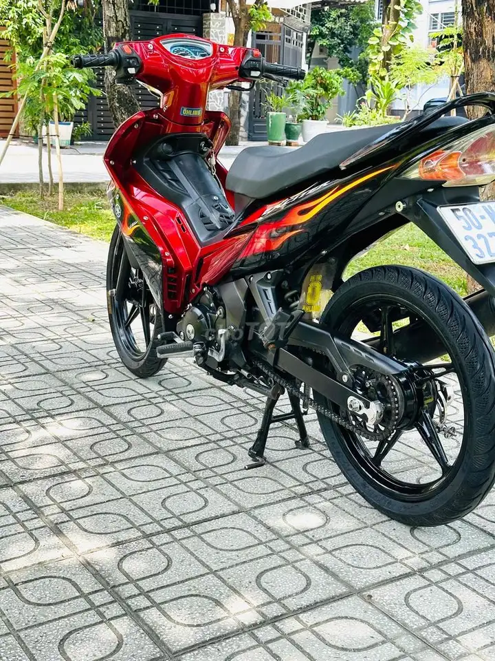 Yamaha Exciter 1S94 красно-черный