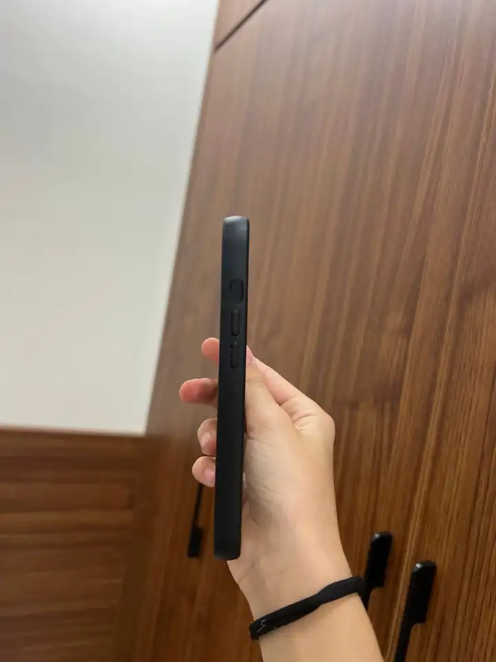 Чехол на iPhone 13 Pro