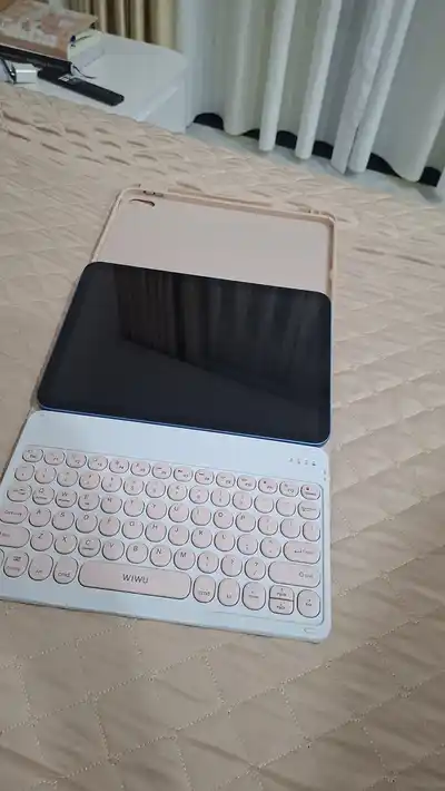 Apple iPad A16 11 поколение 128 ГБ